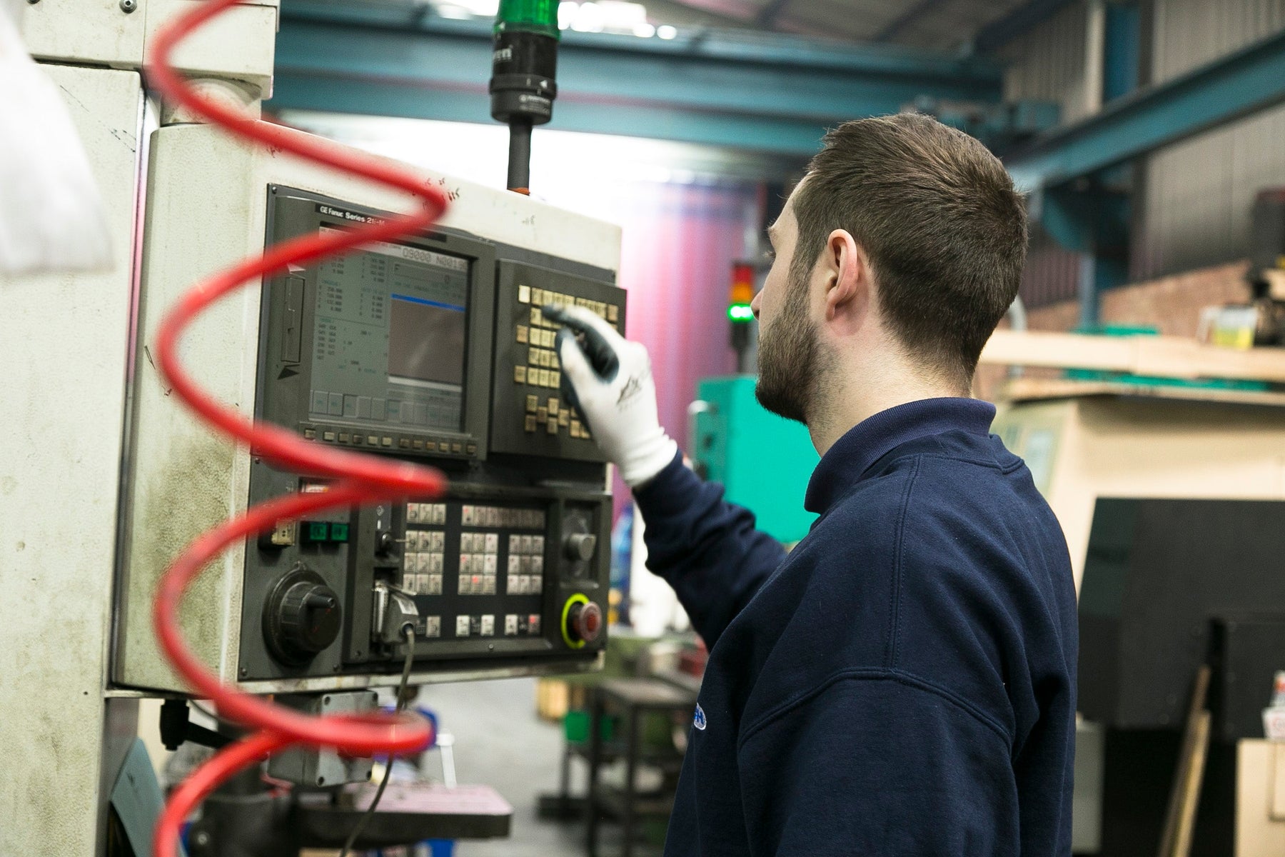 The Role of High-Quality Machine Blades in Manufacturing Efficiency